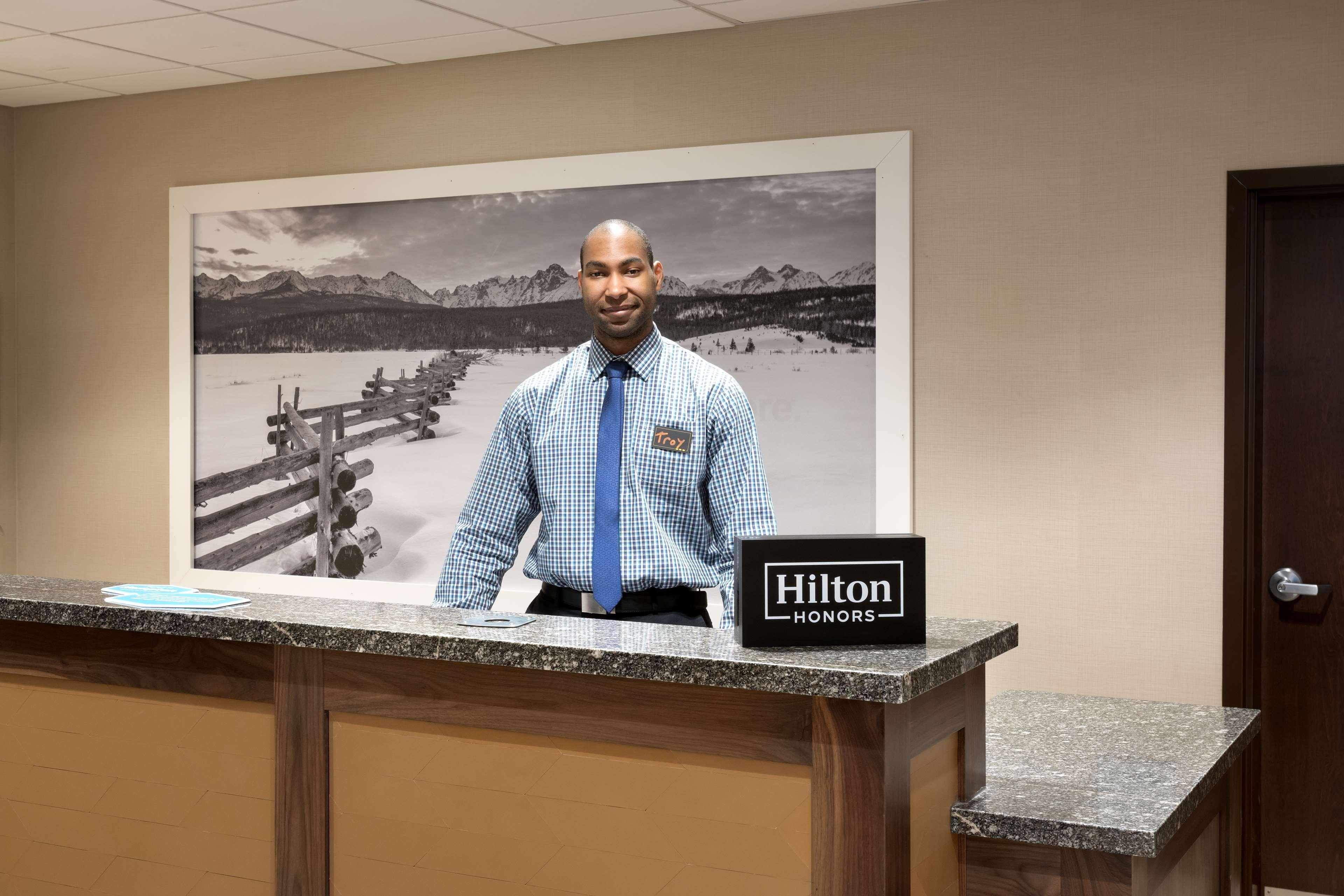 Hampton Inn & Suites Rexburg Exterior photo